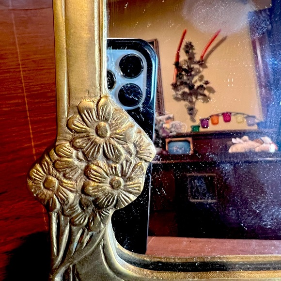 Vintage Lady By the Lake Brass Standing Mirror - Picture 5 of 6